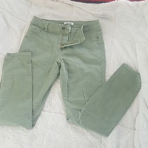 Green stretch ankle/skinny jeans